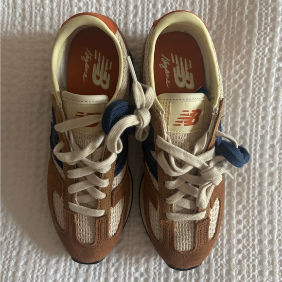 NWT New Balance x Sezane sneakers - Picture 5 of 11